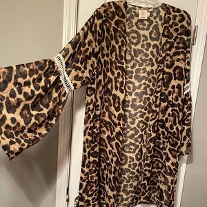Plus Size Leopard print duster